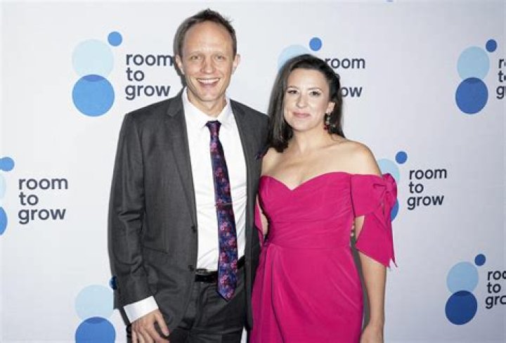 Ms Rachel Griffin Husband Aron Accurso Is A Singer