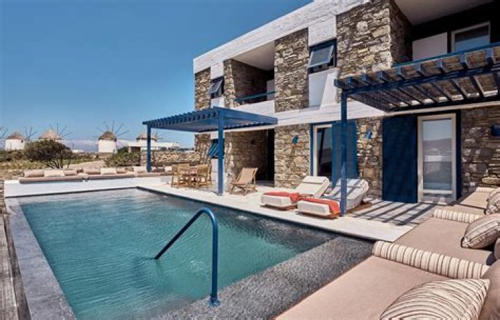 Mykonos Theoxenia Hotel Review, Greece