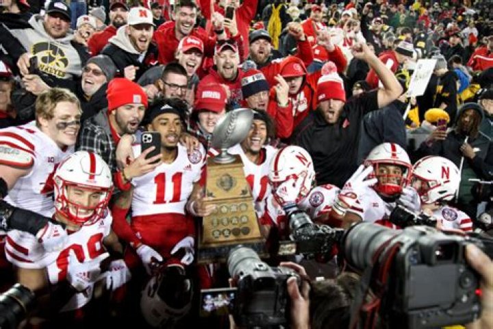 Nebraska 2023 predictions: Dylan Raiola commits? Jeff Sims takes over at QB?