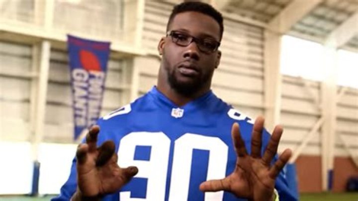 NFL star Jason Pierre-Paul shows mangled hand in fireworks PSA