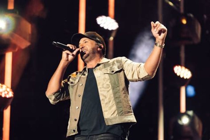No, Luke Bryan Didn't Ask CMT to Pull His Videos