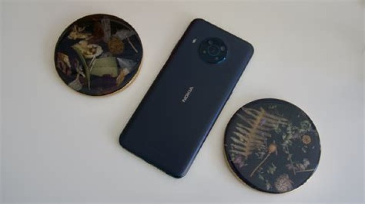 Nokia X100 review: A budget phone that compromises in the right ways