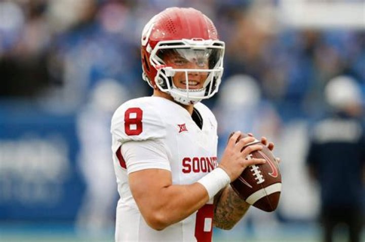 Oklahoma QB Dillon Gabriel enters transfer portal to explore options