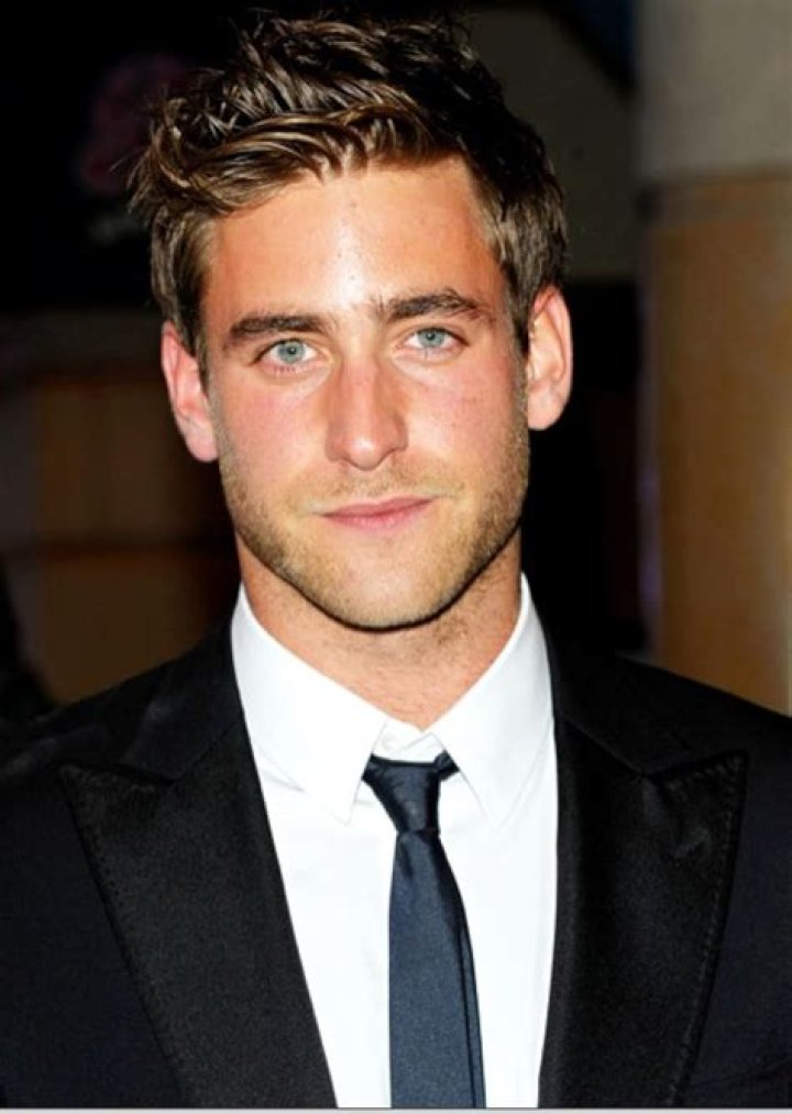 Oliver Jackson-Cohen Biography
