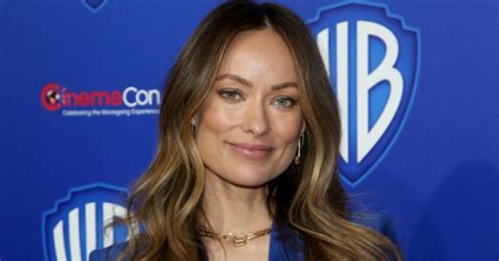 Olivia Wilde Wears Black Bikini in Hawaii