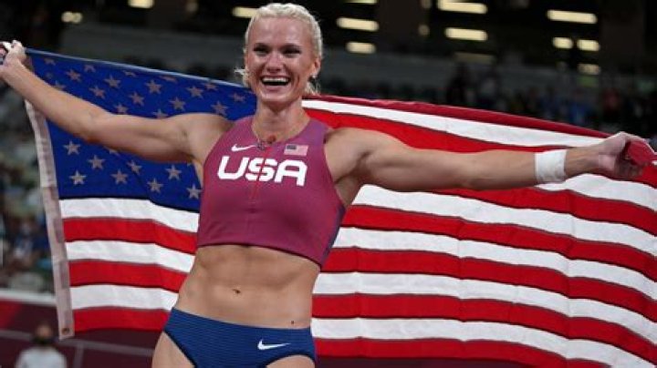Olympics pole vault final Katie Nageotte result