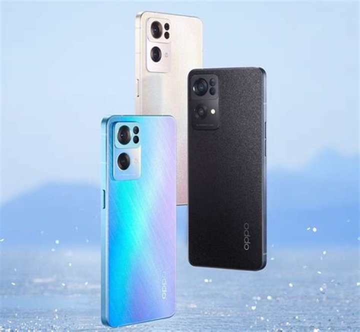 OPPO Reno 7 series brings new light tricks with a familiar iPhone design