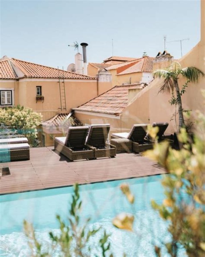 Palacio Ramalhete Hotel Review, Lisbon, Portugal