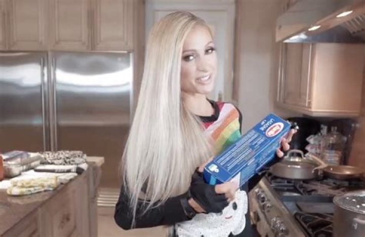 Paris Hilton Wore Fingerless Gloves to Make Lasagna on Her New Cooking Show