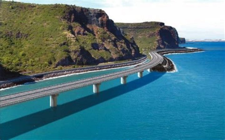 Paris pays €1.7 billion for Réunion highway