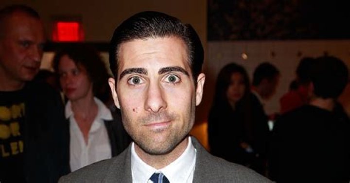 Parks and Rec Enlists Jason Schwartzman