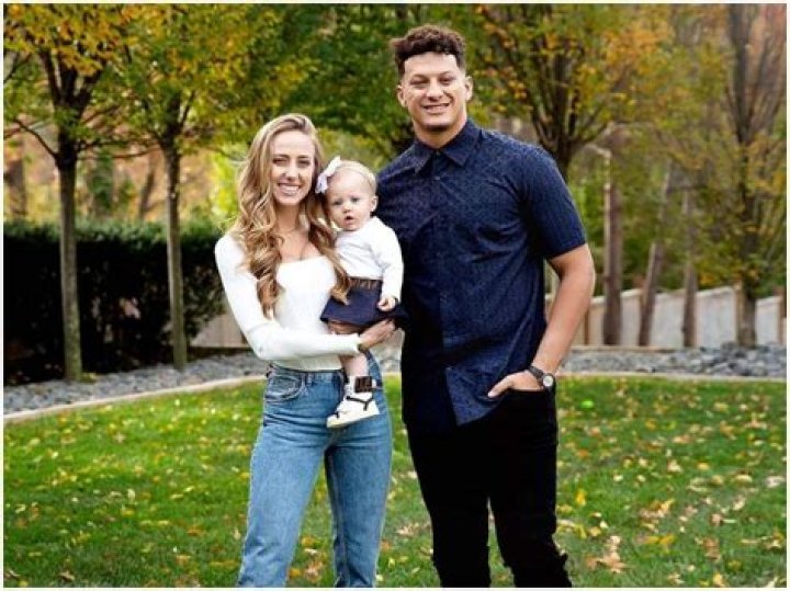 Patrick Mahomes Bio, Age, Height, Wife, Net Worth, Wiki