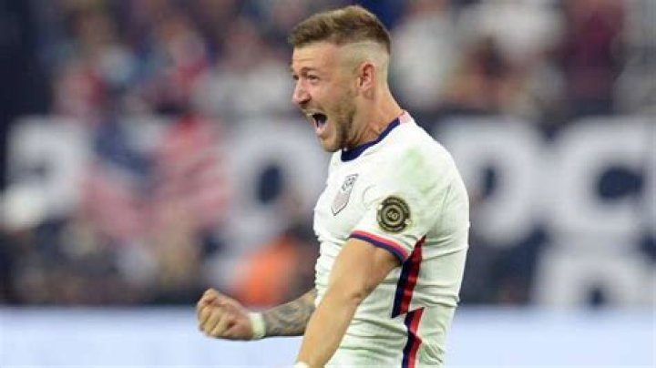 Paul Arriola Net Worth