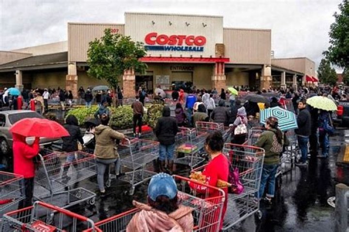 Precios de pasteles en Costco: cuánto cuestan en tiendas y revendedores