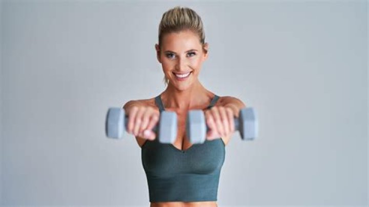 Pull-Up Alternative: How to replace Pull-Ups with dumbbells?