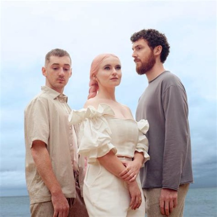 “Rather Be” by Clean Bandit (ft. Jess Glynne)
