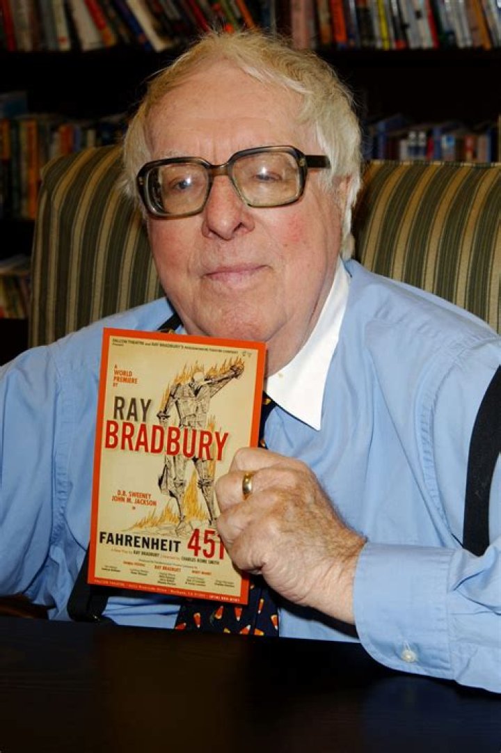 Ray Bradbury Net Worth  - Pulptastic