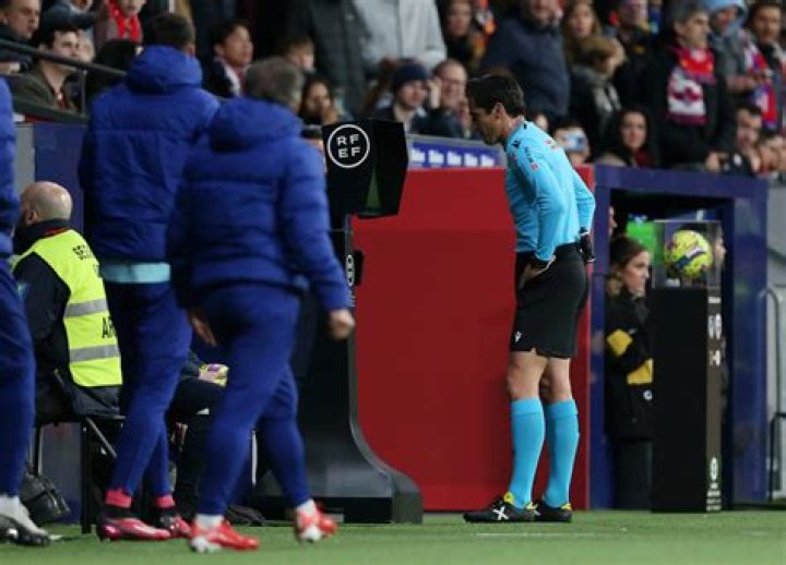 Referee and VAR conversations to be made public in Spanish football