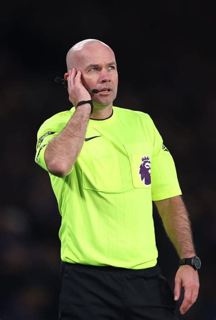 Report: EPL to Keep VAR as Wolves Outvoted 19-1; Corrected 107 Ref Errors in 2023-24 | News, Scores, Highlights, Stats, and Rumors