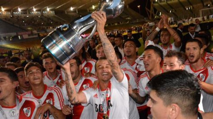 River Plate win 4-3 thriller to lift Copa Argentina