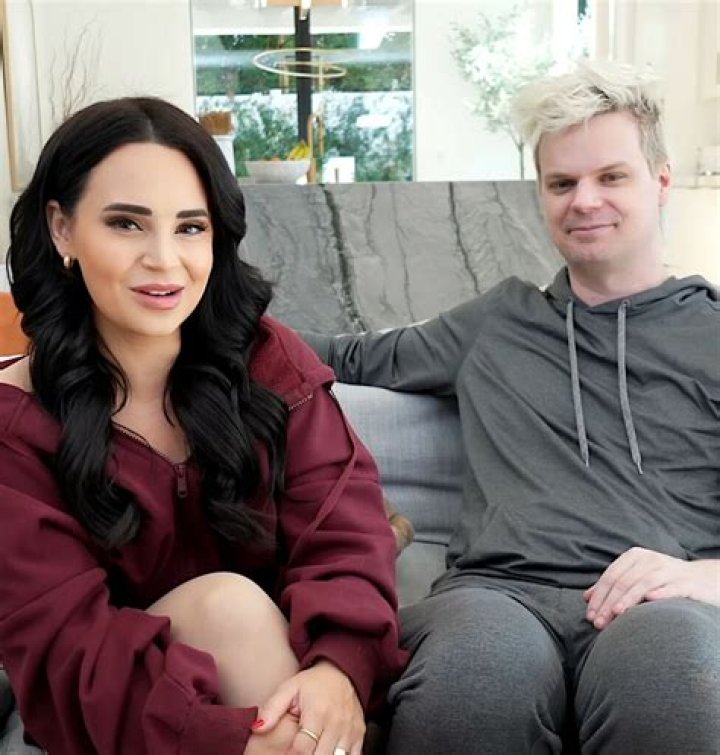 Rosanna Pansino and Mike Lamond