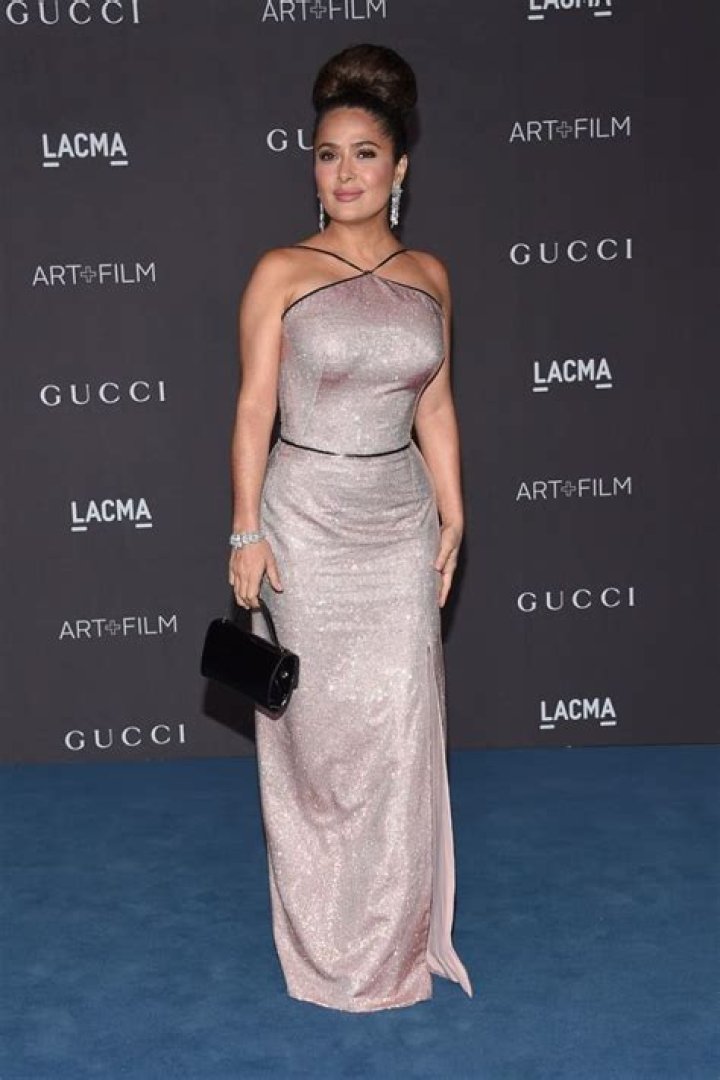 Salma Hayek Height Weight Body Stats