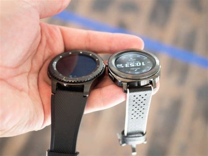 Samsung Gear Sport vs. Gear S3: Which should you buy?