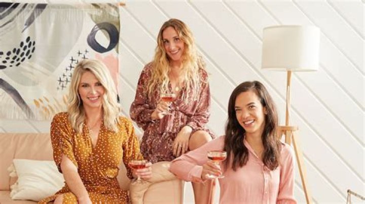  Sarah Sklash’s net worth explored following Motel Makeover’s Netflix debut Thu 2 September 2021 16:13 Helen Williams 