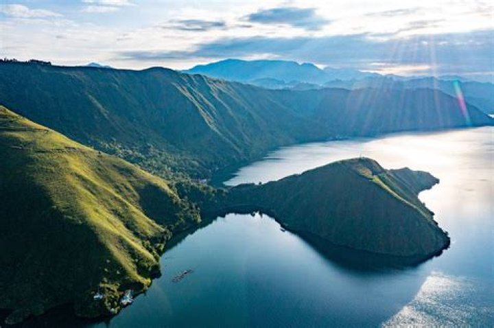 Scenic Lake Toba Steeped in History