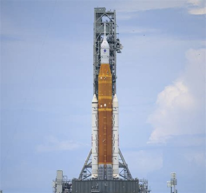 Scientists start work on high-tech mission to Mars instruments