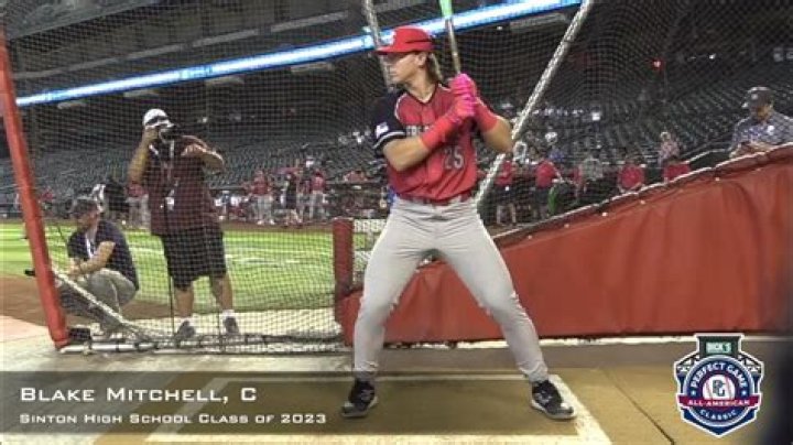 Scouting report: Blake Mitchell, C, Sinton HS