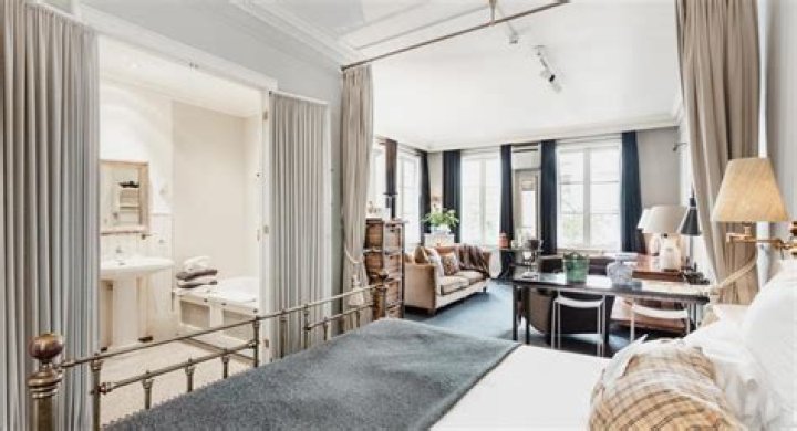 Seven One Seven Hotel Review, Amsterdam, Netherlands