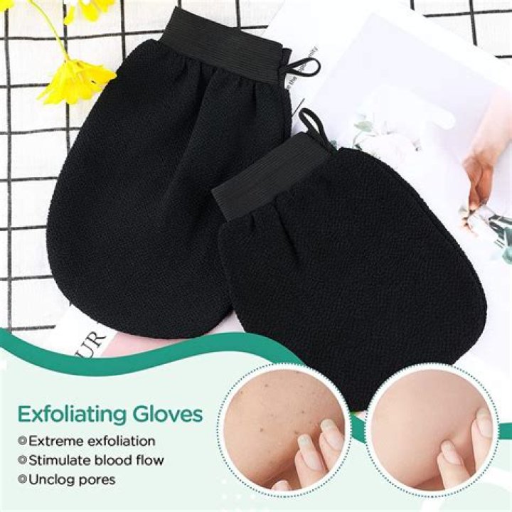 Shoppers Call Kessa Moroccan Exfoliating Gloves the Best Body Scrubber