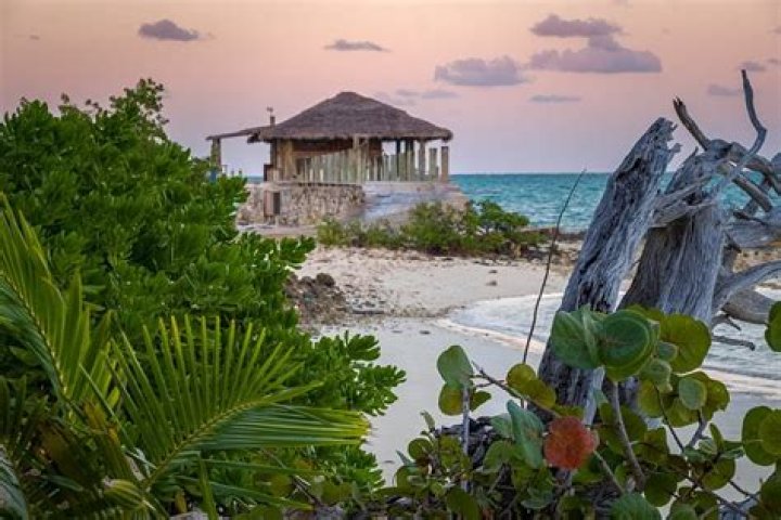 Small Hope Bay Lodge Hotel Review, Bahamas