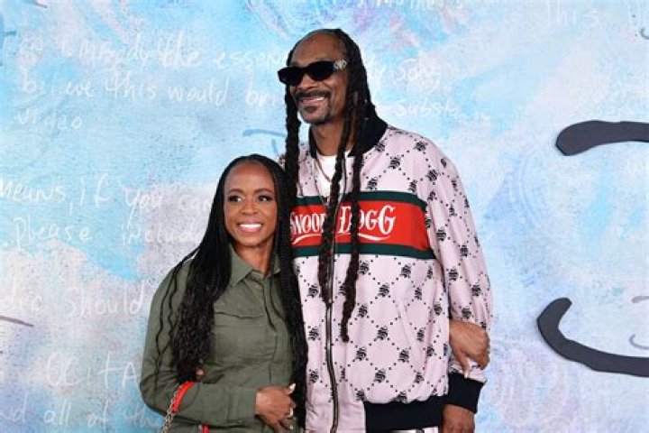 Snoop Dogg Height In Feet: Understanding The Iconic Rapper's Stature