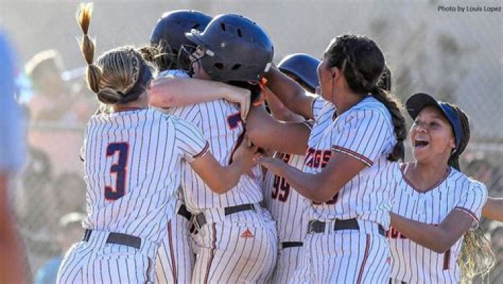 Softball Recruiting | Salpointe Catholic High School