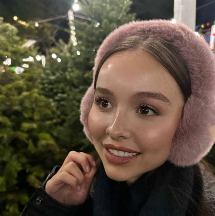 Sophie Mudd: The Rising Star In Social Media And Modeling
