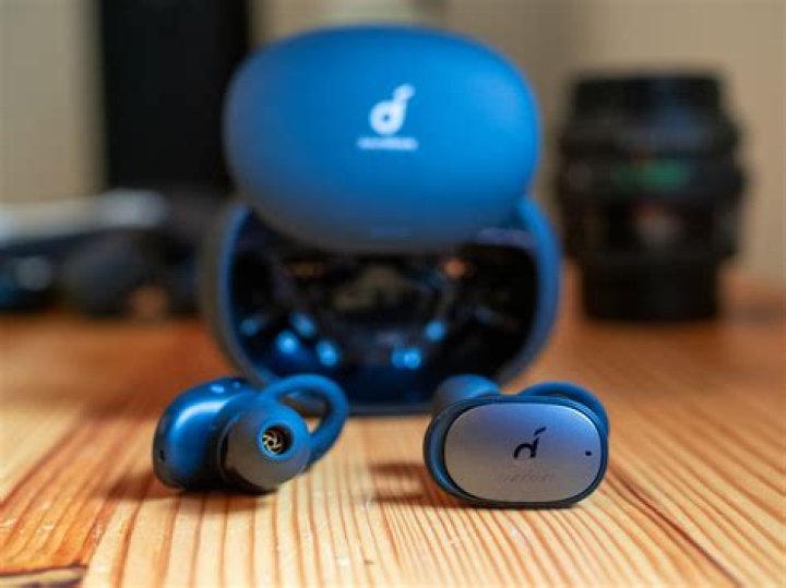 Soundcore Liberty 2 Pro vs. Liberty 2: Which true wireless earbud should you buy?