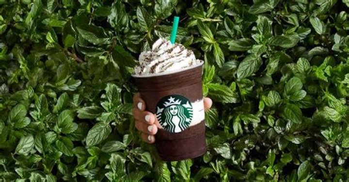 Starbuck Midnight Mint Mocha Frappuccino Vs. Eating Thin Mints