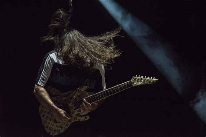 Stephen Carpenter Net Worth  - Pulptastic