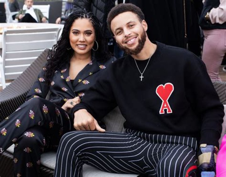 Stephen Curry Wife: Top 10 Interesting Facts of Ayesha Curry
