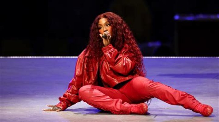 SZA Naked: A Deep Dive Into The Artist's Creative Path