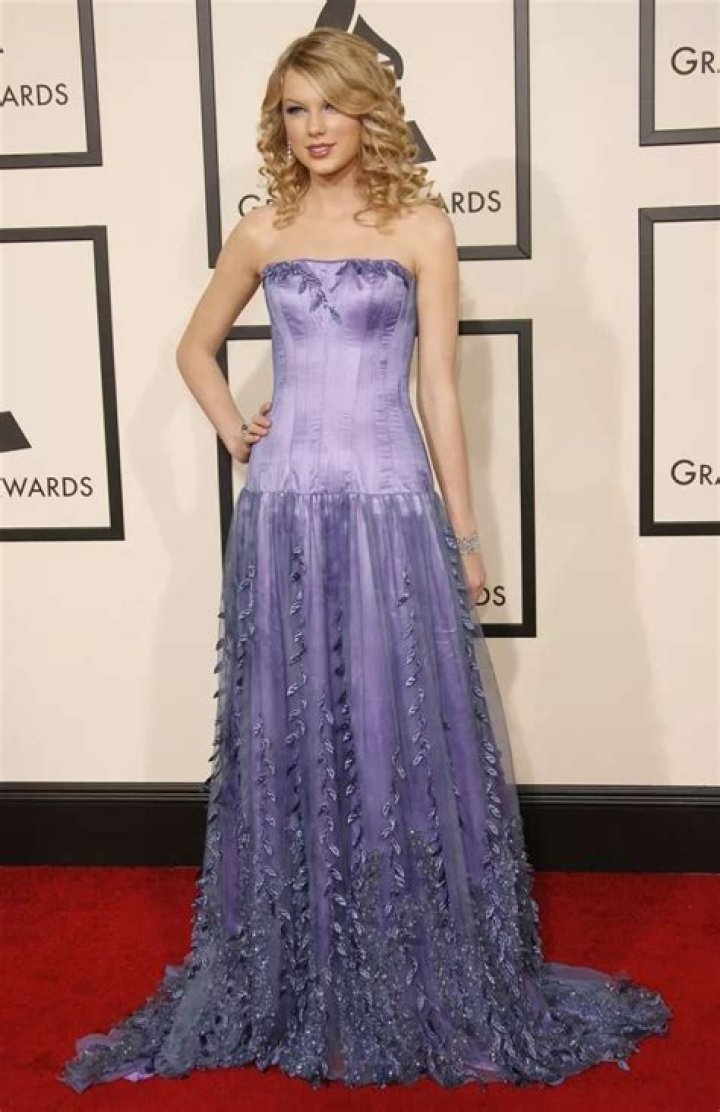 Taylor Swift’s Best Red Carpet Moments