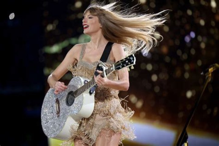 Taylor Swift Wants You to Google Her