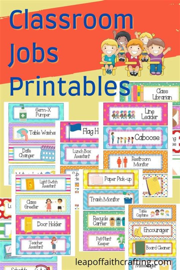 Teacher Holds Interviews For Her First Graders Looking To Land A Classroom Job