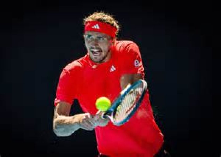 Tennis finale kicks off 