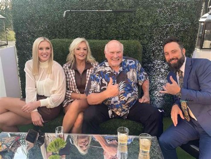 The 'Bradshaw Bunch' - Must-Know Details On Terry Bradshaw's Daughters