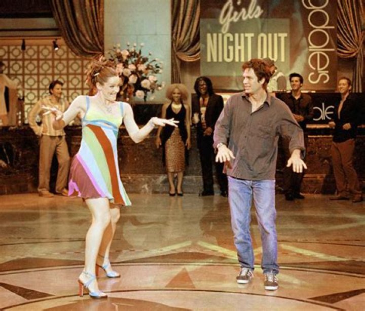 The Iconic Versace Dress from '13 Going On 30' Is Missing