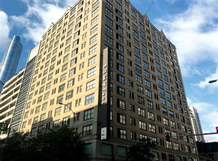 The James Chicago Hotel Review, Illinois
