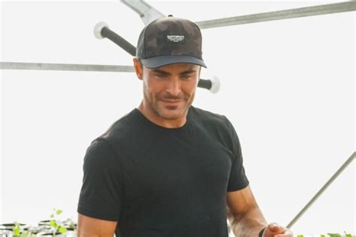 The surprising and radical change of Zac Efron that makes him almost unrecognizable